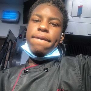 Meet your Posher, Fred